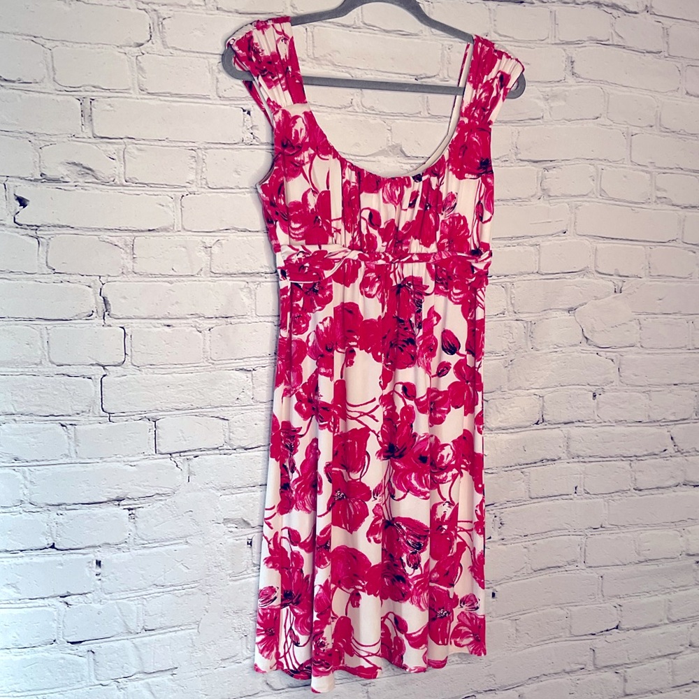 London Style Adorable Pink / White Spring Dress size 10